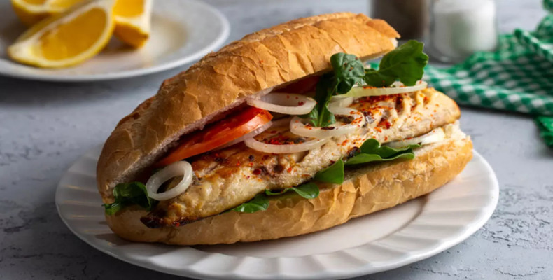 غذاهای خیابانی استانبول، بالیک اکمک