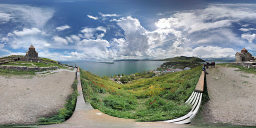 دیدنی‌های دریاچه سوان ارمنستان