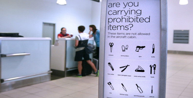 وسایل ممنوعه در چمدان بار هواپیما