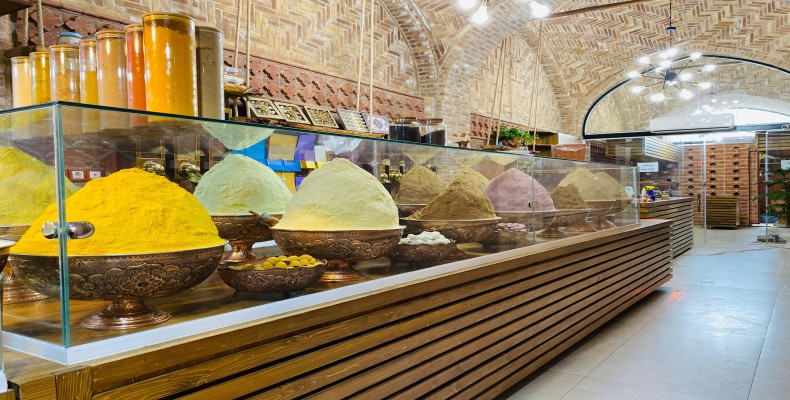 خرید قوتو کرمانی در بازار سنتی کرمان