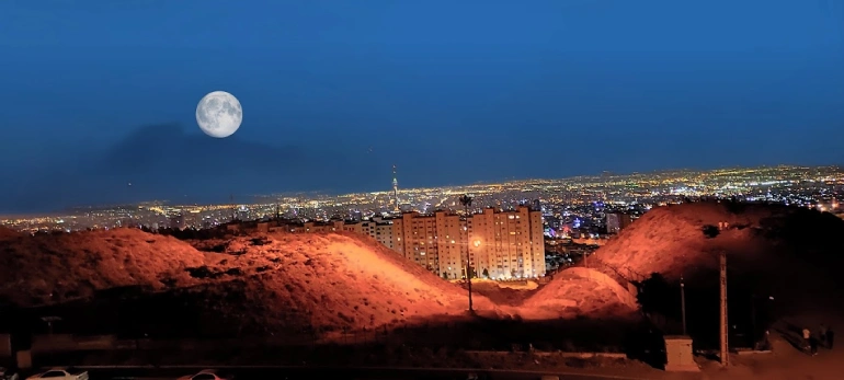 بام های تهران؛ بام بوعلی