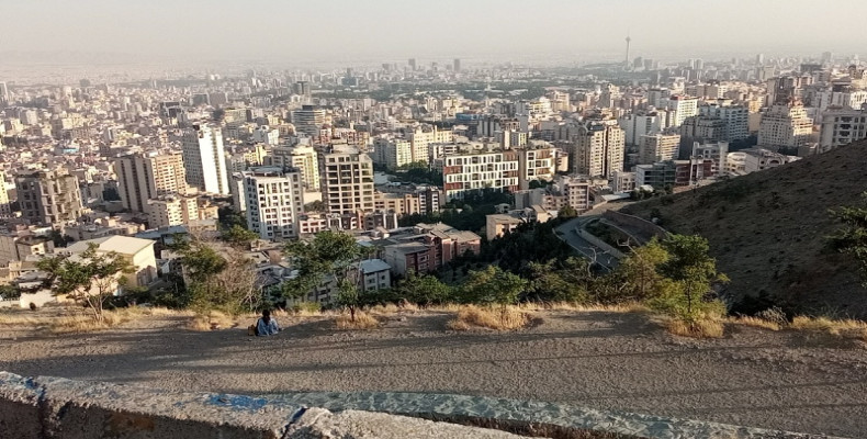 ولنجک از بام های تهران