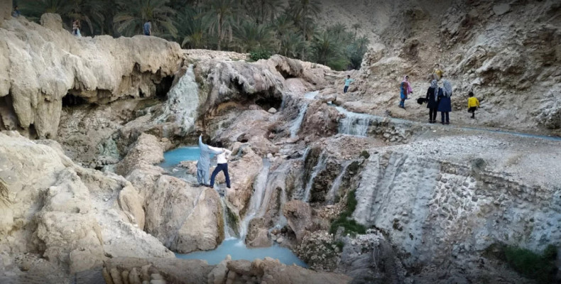 آبگرم گنو از جاهای دیدنی بندرعباس