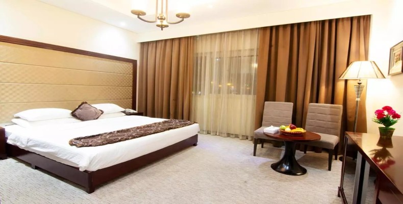 هتل‌ مایل استون (Mliestone Hotel) در دبی