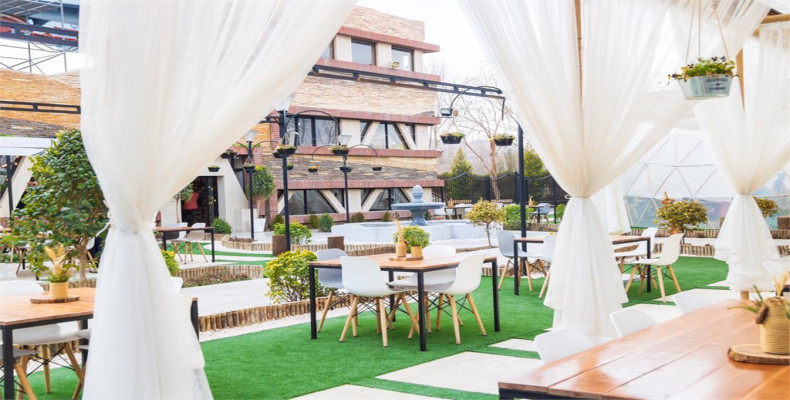 بهترین رستوران اصفهان از نظر مردم ، کافه ناژلند