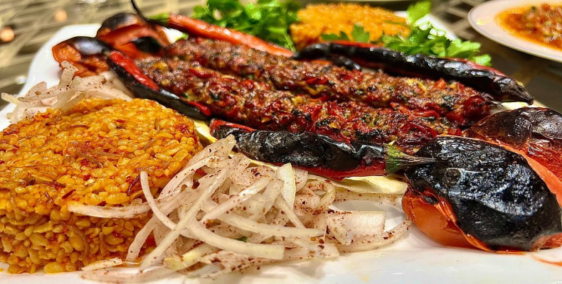 بهترین رستوران های آنتالیا؛ پاشا بی