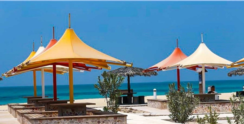 پلاژ ساحلی بانوان قشم