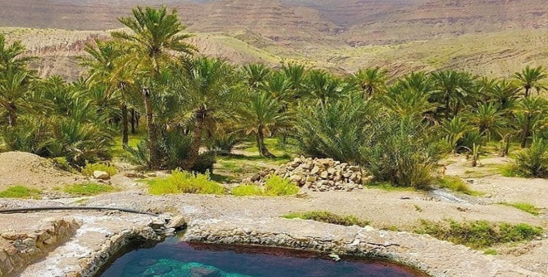 آبگرم سرخا از جاهای دیدنی بندرعباس