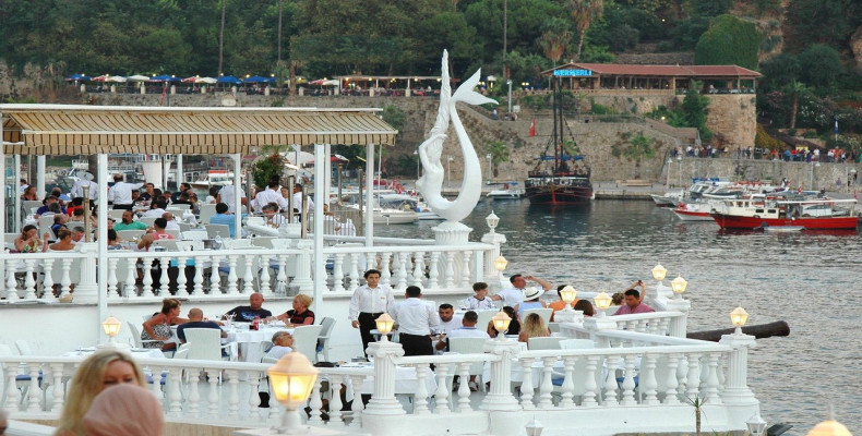 بهترین رستوران های آنتالی؛ آرما