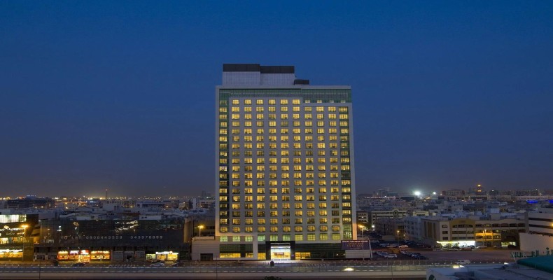 نمای بیرونی هتل پارک رجیس کریس کین (Park Regis Kris Kin Hotel) در دبی