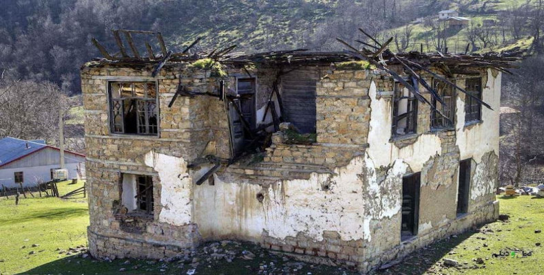 کلبه وحشت انزلی؛ افسانه‌ای در دل جنگل