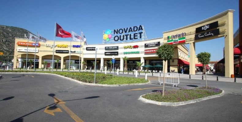 نوادا اوت‌لت سوکه – خرید ارزان برندها در مراکز خرید کوش آداسی