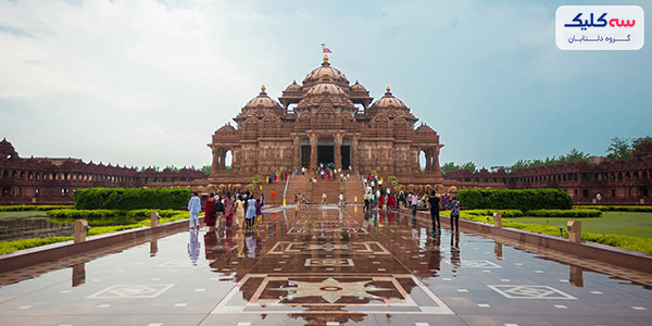 ورود به معبد