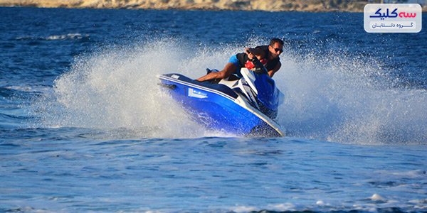 قایق در دریای اژه