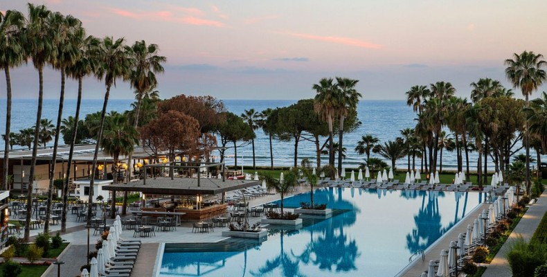 هتل آجانتوس جنت باروت کالکشن (Acanthus Cennet Barut Collection)