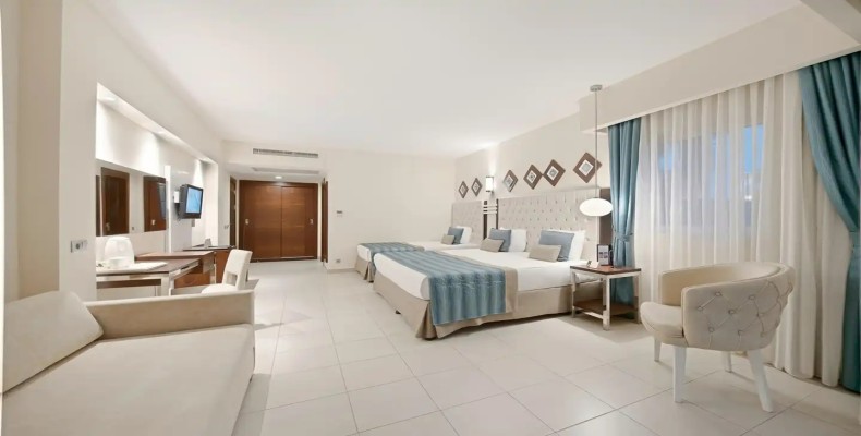 هتل کاملیا آیشن کلاب و آکوا  (Kamelya Aishen Club & Aqua Concept)