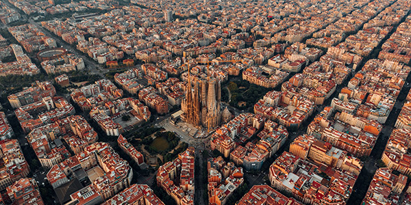 راهنمای سفر به بارسلون؛ همه چیز درباره جواهر مدیترانه!