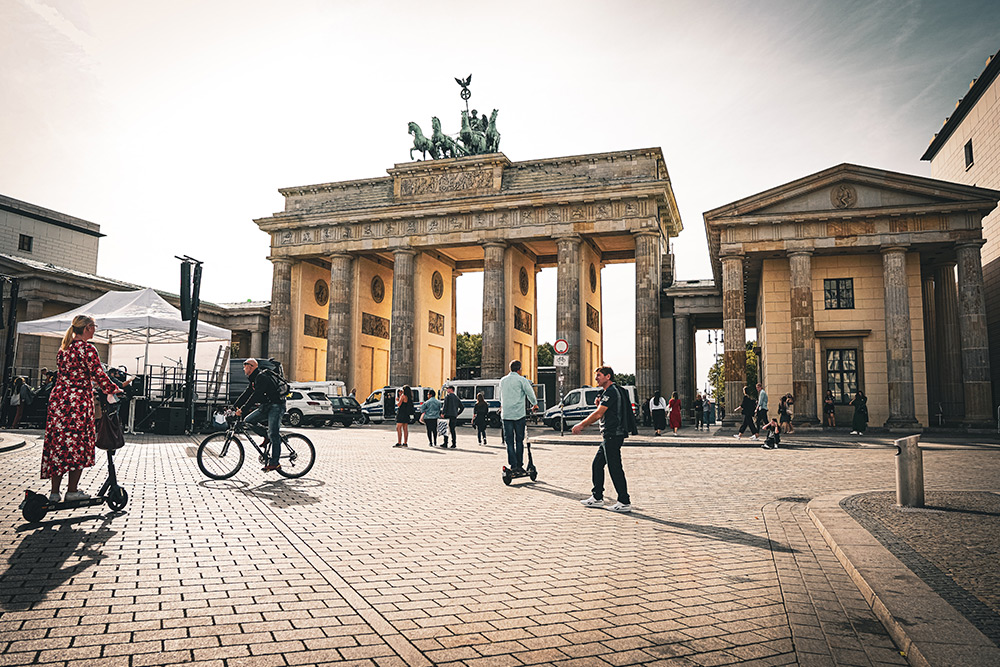 برلین یا فرانکفورت؟ راهنمای کامل!