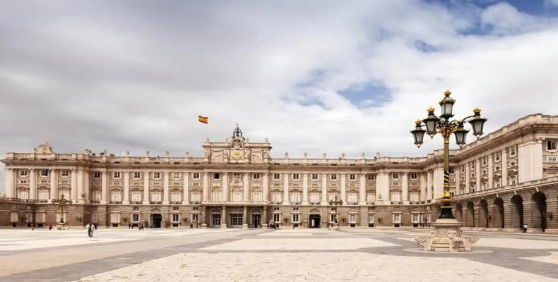 کاخ سلطنتی مادرید