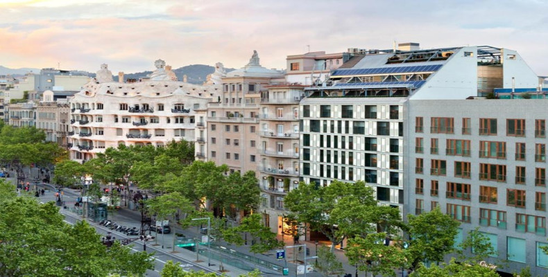 خیابان لارامبلا