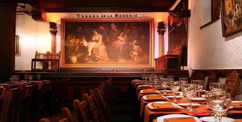 رستورانCorral De La Morería