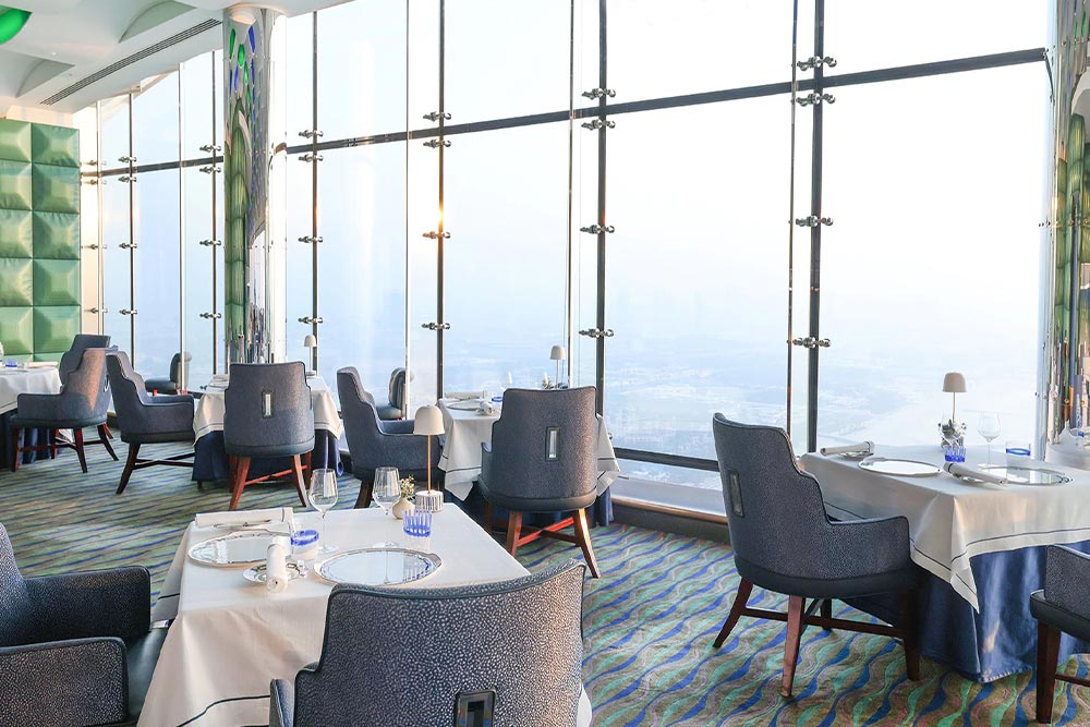 رستوران برج العرب