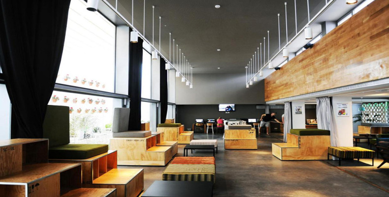 سفر انفرادی به بارسلون