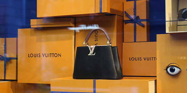 سوغاتی پاریس؛ چی بخریم، از کجا بخریم، چقدر بخریم؟