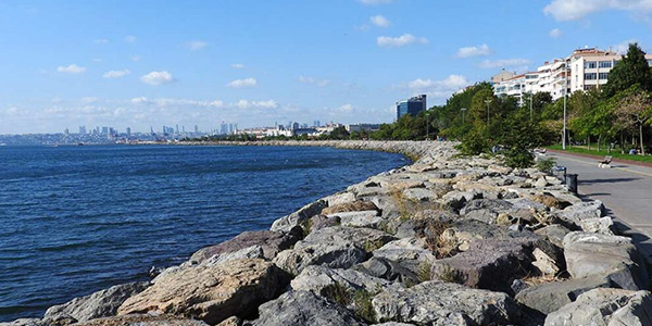 çatının üstünde