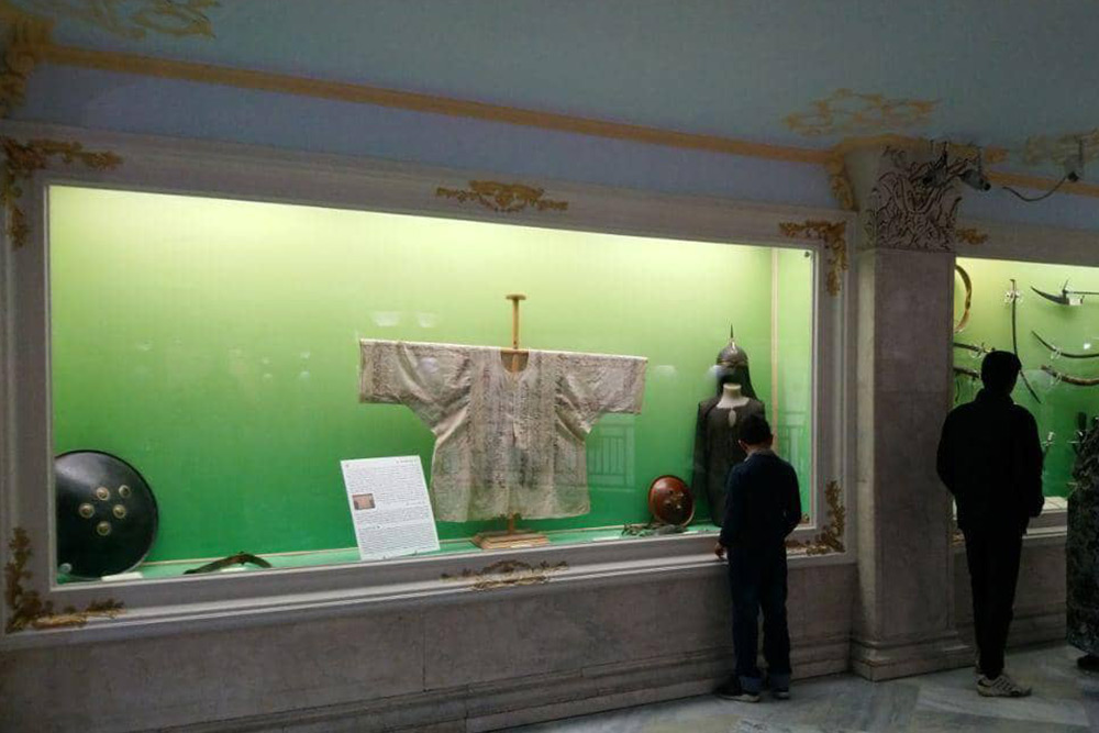 موزه آستان قدس در سفر یک روزه به مشهد