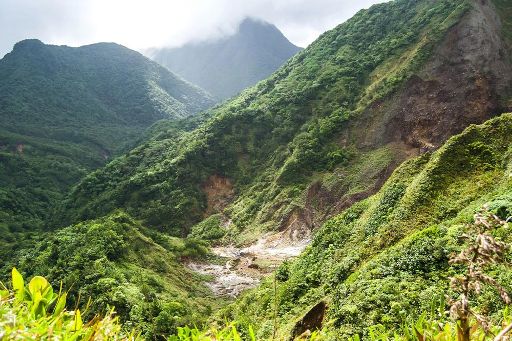 بهترین زمان سفر به دومینیکا