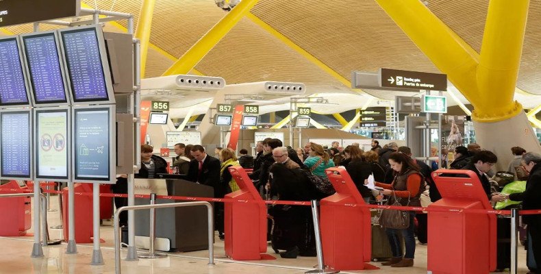 فرودگاه باراخاس مادرید