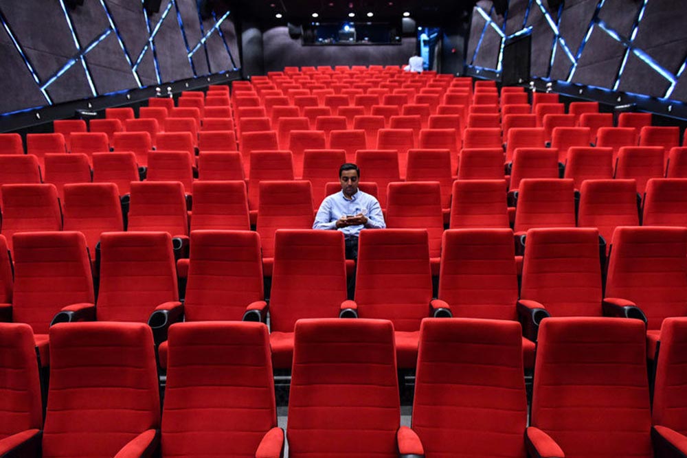 سینمای مرکز خرید خلیج فارس 