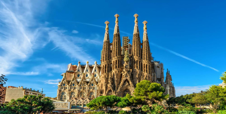 معرفی شهر بارسلون