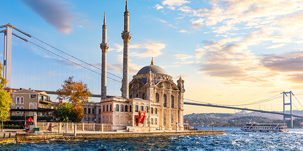 Grand Mecidiye Mosque (Ortaköy Mosque)