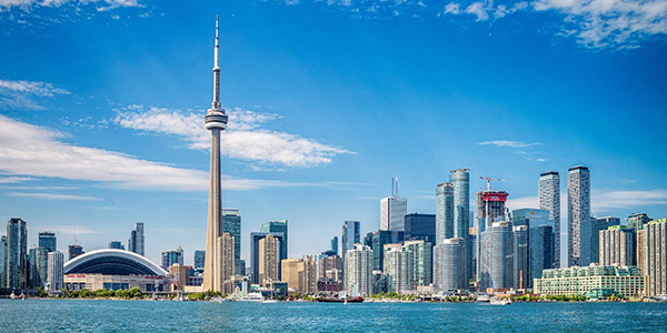 معرفی شهر تورنتو؛ شهری با 200 زبان مختلف
