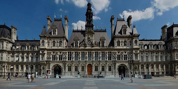 هتل دو ویل – تالار بزرگ شهر در مرکز پاریس