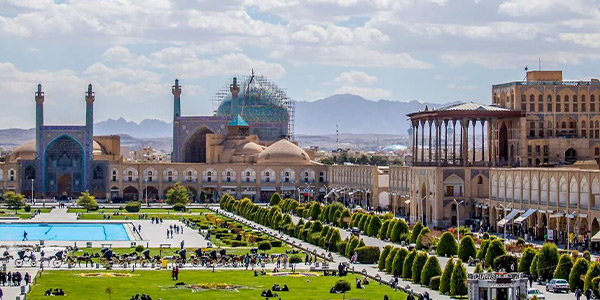 میدان بزرگ جهان در اصفهان