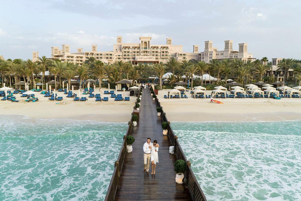 بهترین سواحل دبیQasr Black Beach