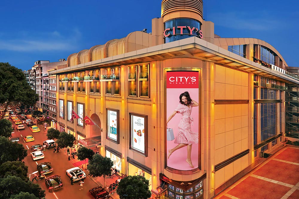 مراکز خرید میدان تکسیم استانبول