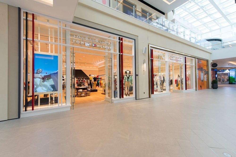 مرکز خرید میردیف دبی و Tommy Hilfiger