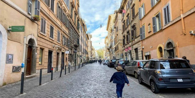 خیابانهای رم در ماه اکتبر از بهترین زمان سفر به رم