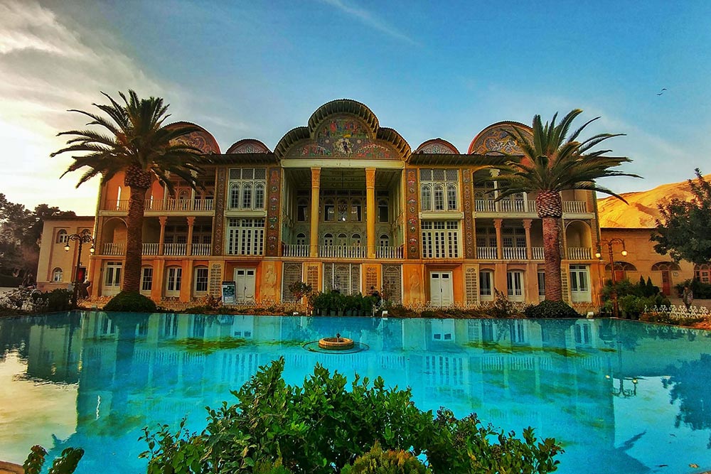 سفر به شیراز در تابستان