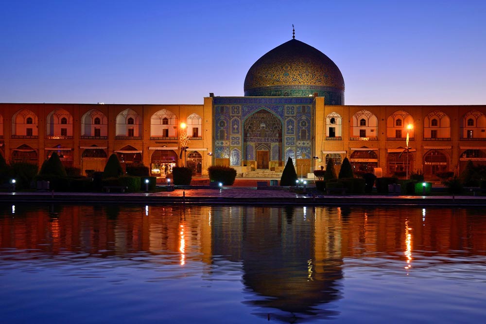 مسجد شیخ لطف الله اصفهان