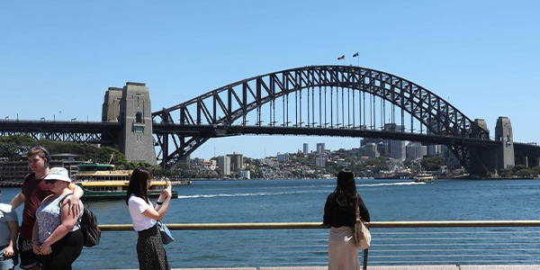 سفر به ملبورن در تابستان و جشنوارهی میدسامای!