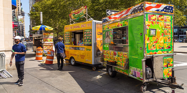 بهترین غذا های خیابانی نیویورک را کجا بیابیم؟