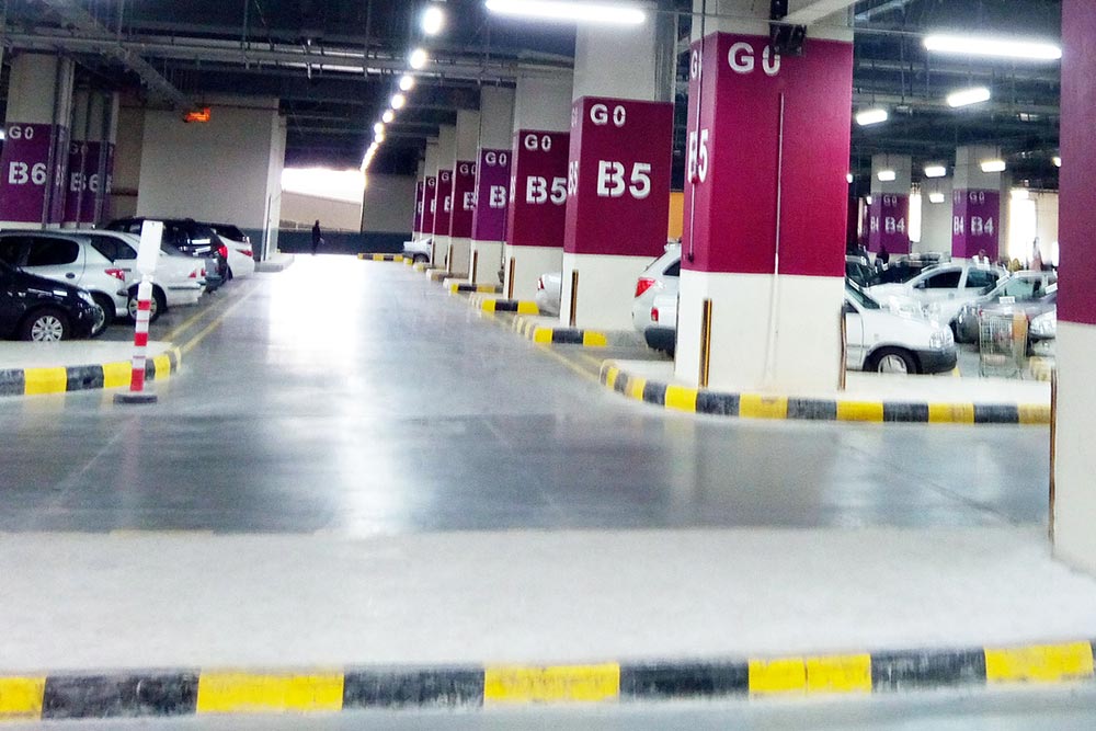 پارکینگ پاساژ