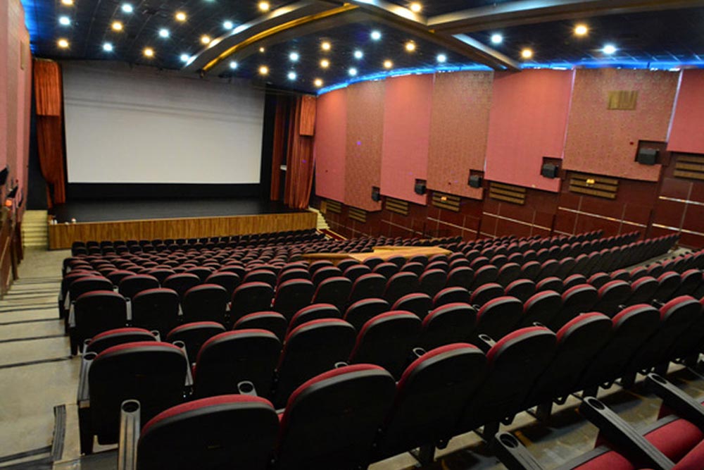 سینما فلسطین در چهارباغ عباسی اصفهان