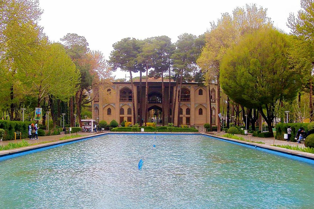 کاخ هشت بهشت اصفهان