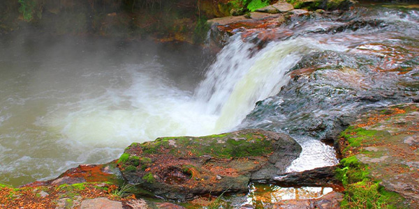 داغ ترین چشمه های جهان با مناظر باورنکردنی!